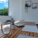 Maris Apartment Vodice