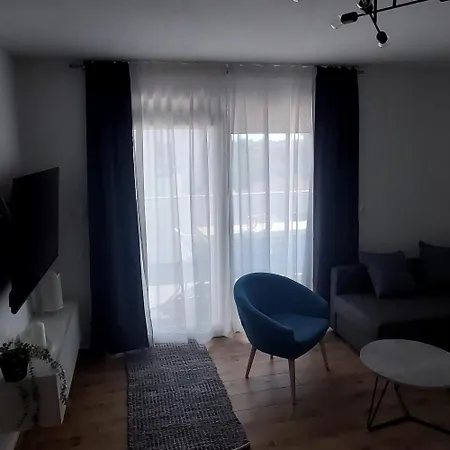 Maris Apartment